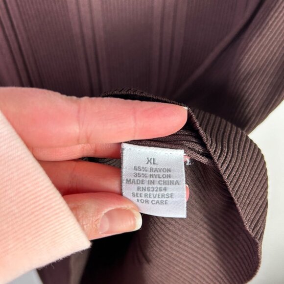 DressBarn high neck ribbed sleeve brown‎ Y2K blouse size XL - Picture 5 of 6